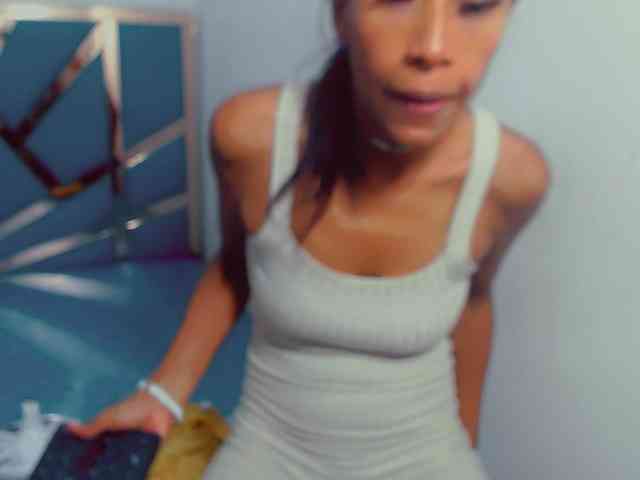 bitch-naughty webcam