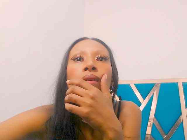 bitch-naughty webcam