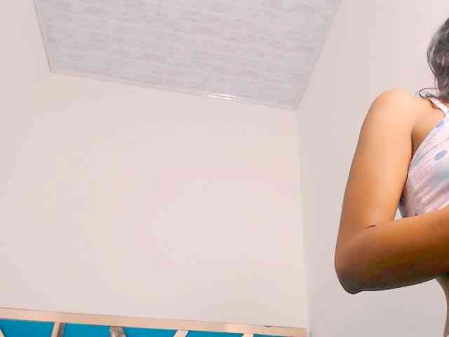 bitch-naughty webcam
