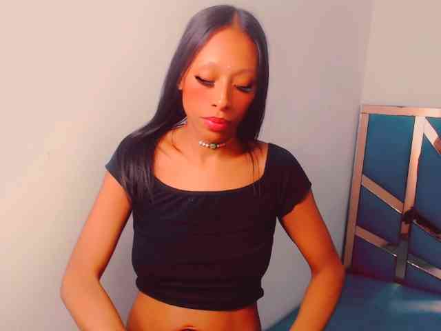 bitch-naughty webcam