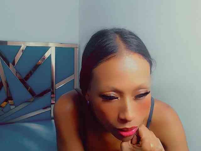 bitch-naughty webcam