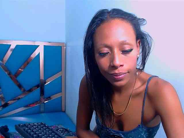 bitch-naughty webcam