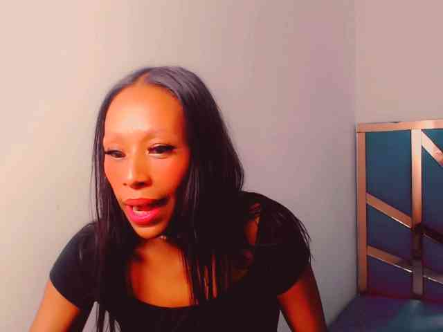 bitch-naughty webcam