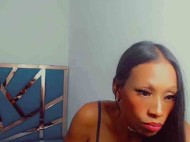 bitch-naughty webcam