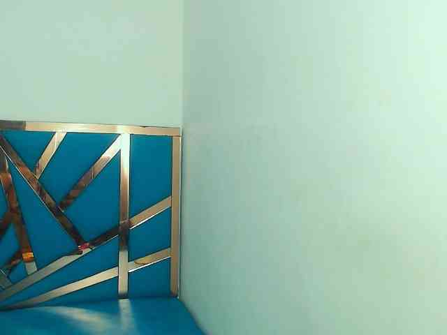 bitch-naughty webcam