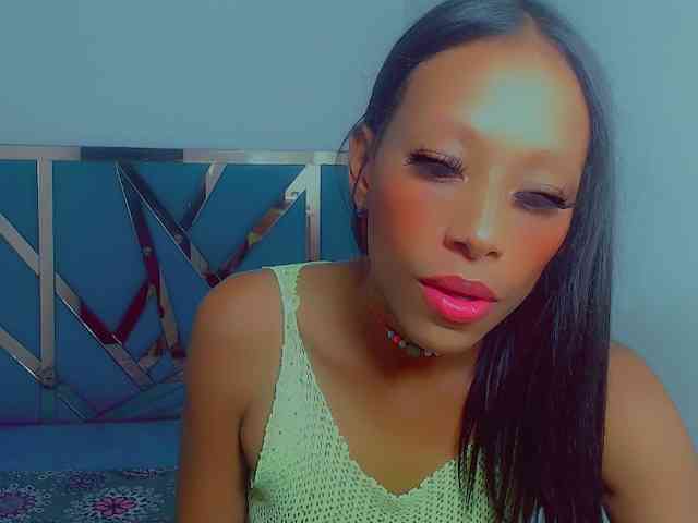 bitch-naughty webcam