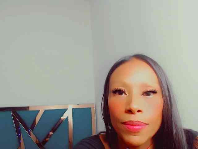 bitch-naughty webcam