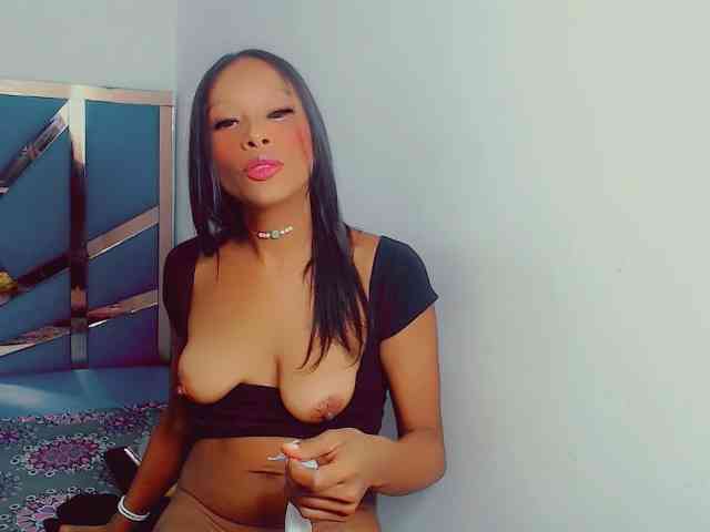 bitch-naughty webcam