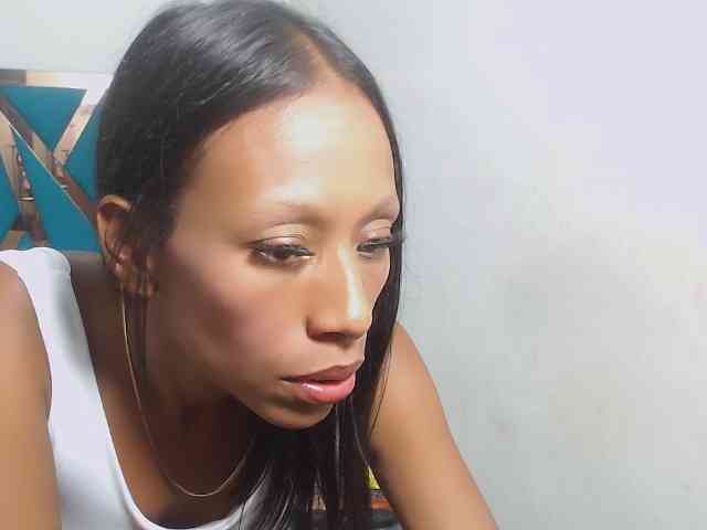 bitch-naughty webcam