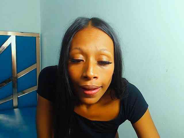 bitch-naughty webcam