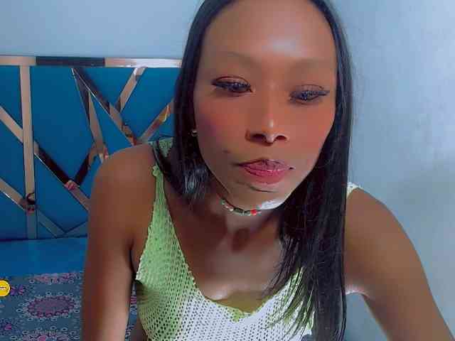 bitch-naughty webcam