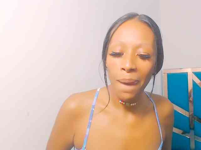 bitch-naughty webcam