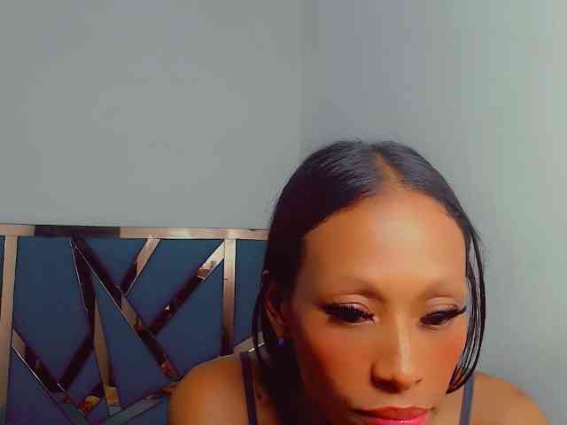 bitch-naughty webcam