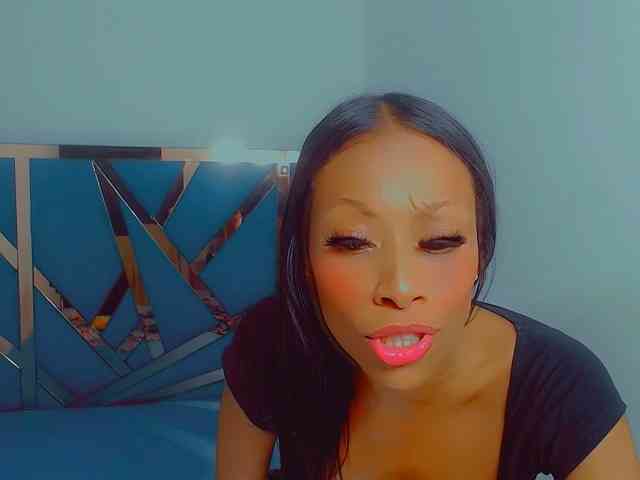 bitch-naughty webcam