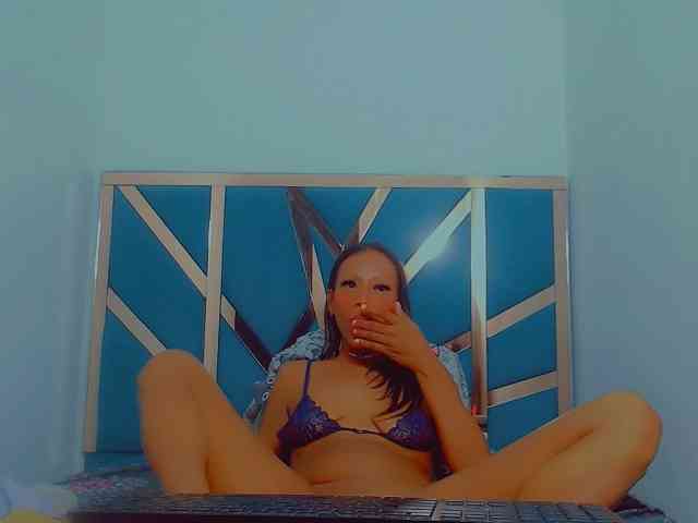 bitch-naughty webcam