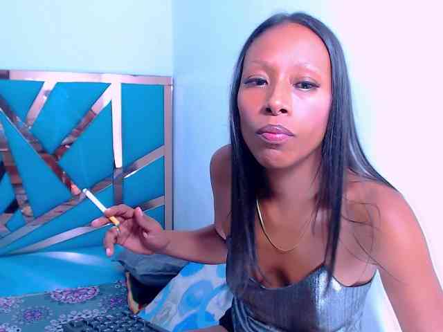 bitch-naughty webcam