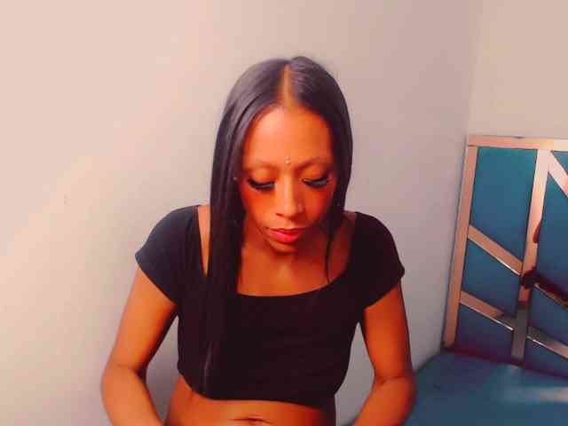 bitch-naughty webcam