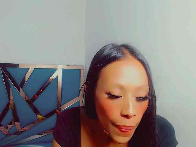 bitch-naughty webcam