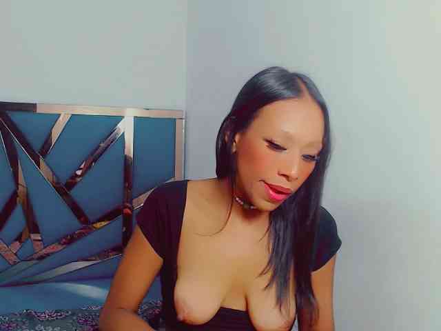 bitch-naughty webcam