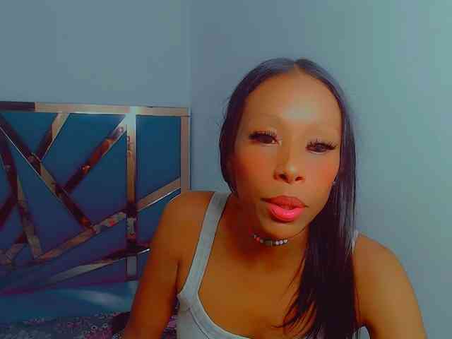 bitch-naughty webcam