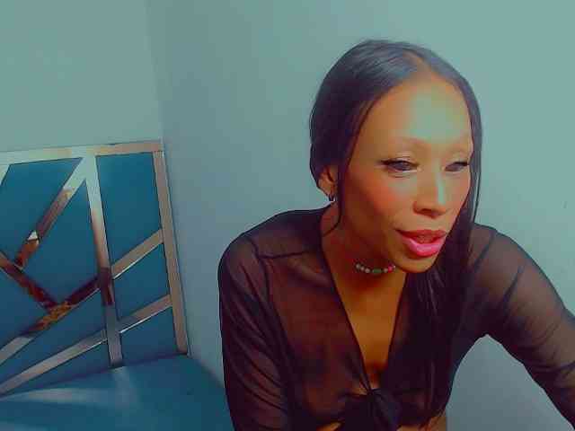 bitch-naughty webcam