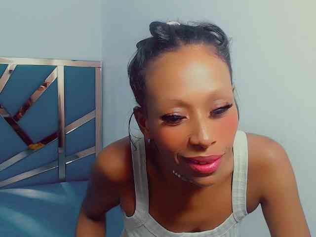 bitch-naughty webcam