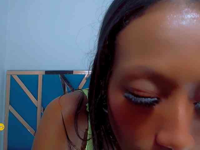 bitch-naughty webcam