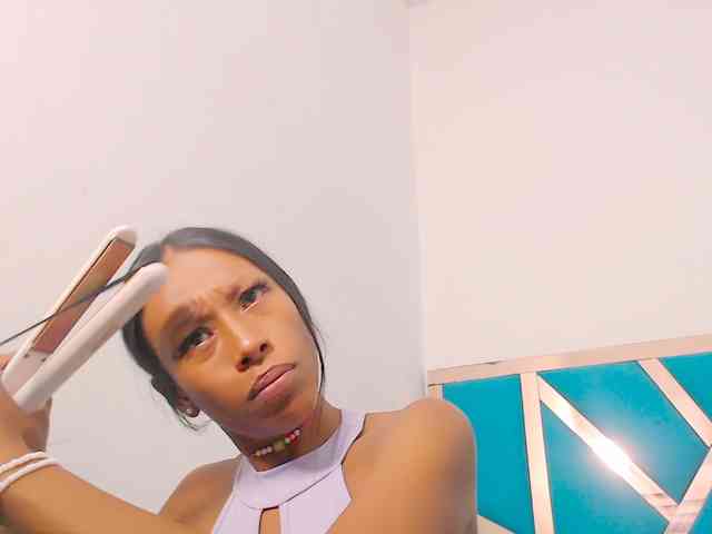 bitch-naughty webcam