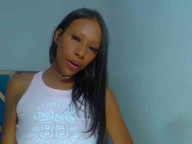 bitch-naughty webcam