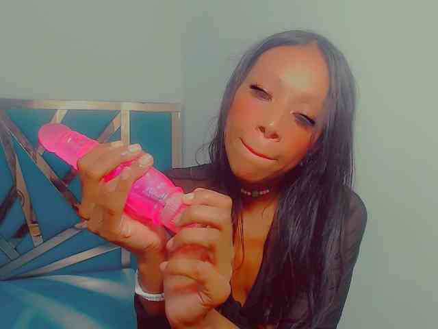 bitch-naughty webcam