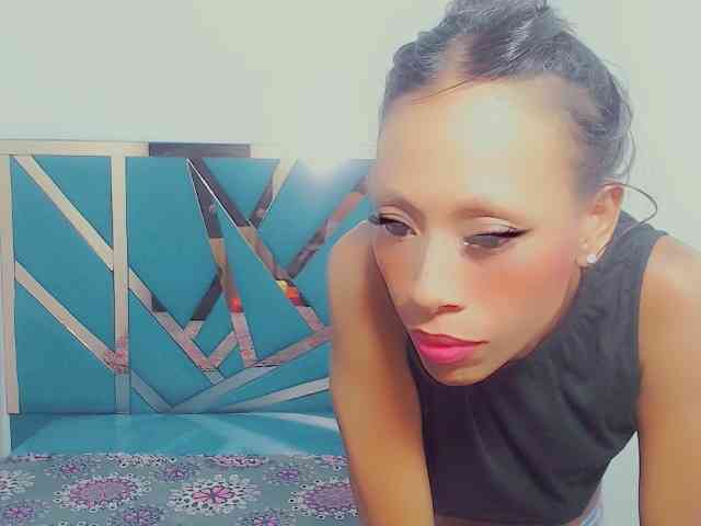 bitch-naughty webcam