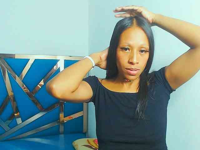 bitch-naughty webcam