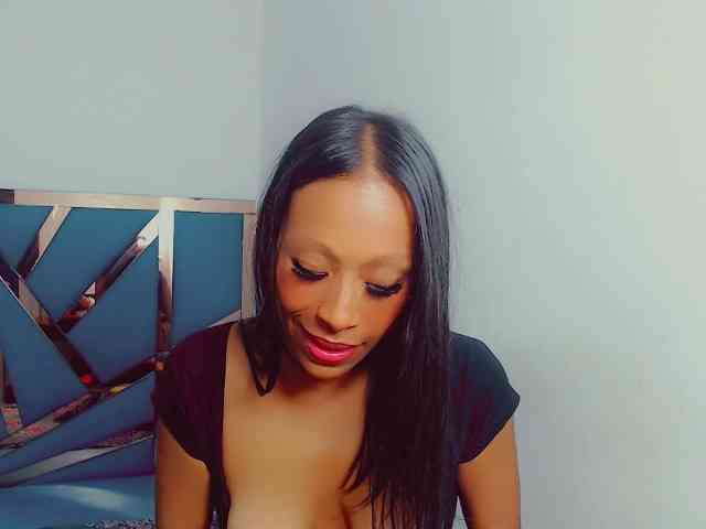 bitch-naughty webcam