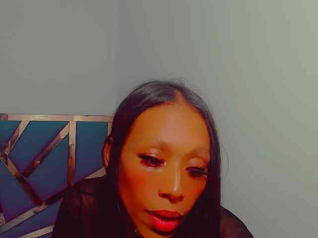 bitch-naughty webcam