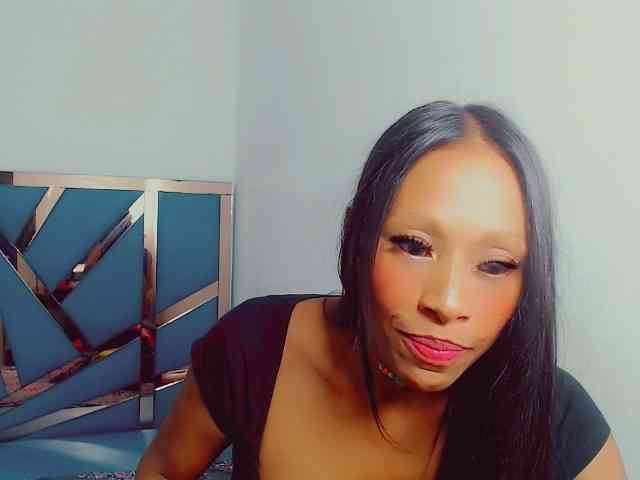 bitch-naughty webcam