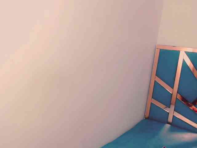 bitch-naughty webcam