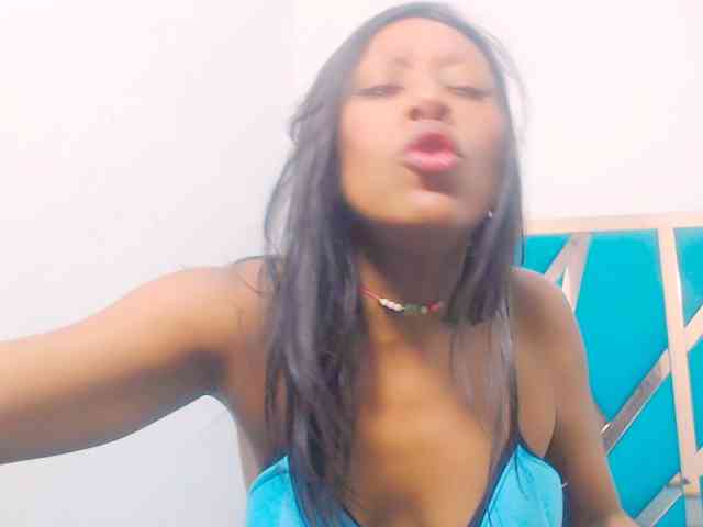 bitch-naughty webcam