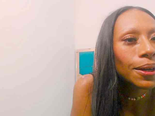 bitch-naughty webcam