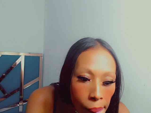 bitch-naughty webcam