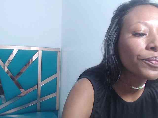 bitch-naughty webcam