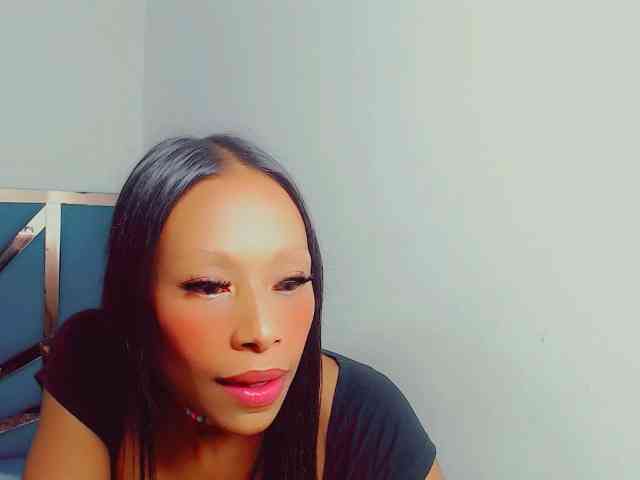 bitch-naughty webcam