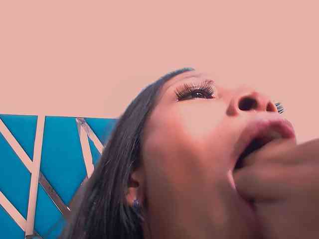 bitch-naughty webcam
