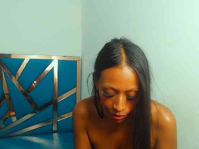 bitch-naughty webcam