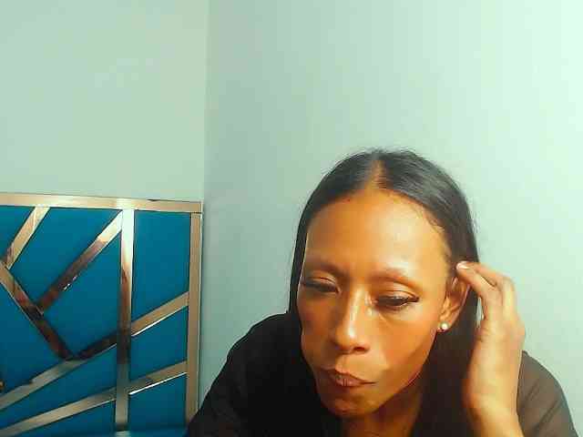 bitch-naughty webcam