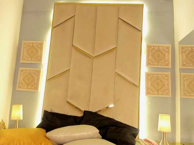  SharitHills chat room