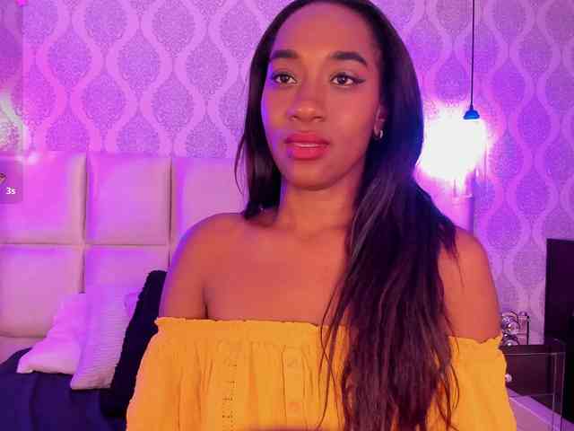 SharitHills Live Webcam on BongaCams