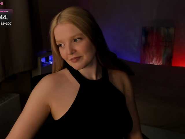 Ssweet-annie's BongaCams show and profile