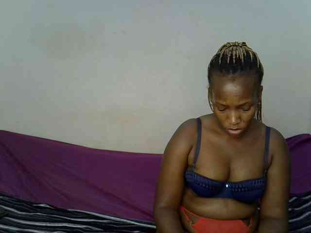Candyslats Live Webcam on BongaCams