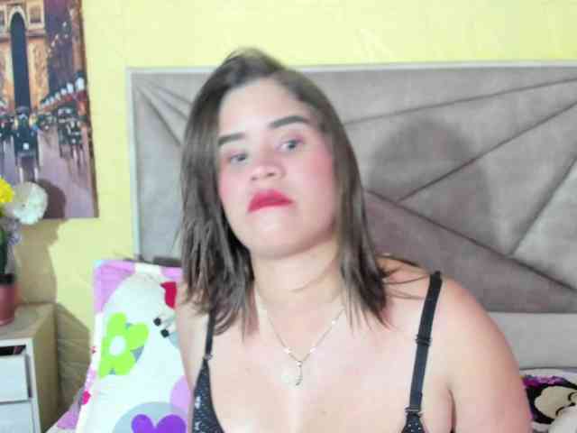 laura-aguilar webcam
