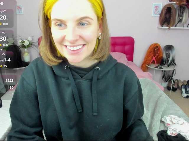 AdelRay's BongaCams show and profile